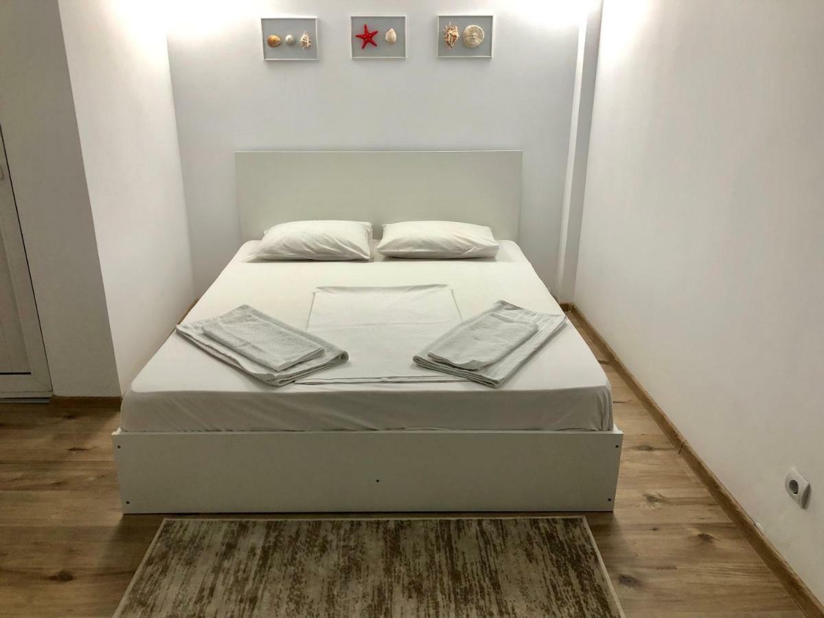 Casa Mediterana Două Mai Extérieur photo